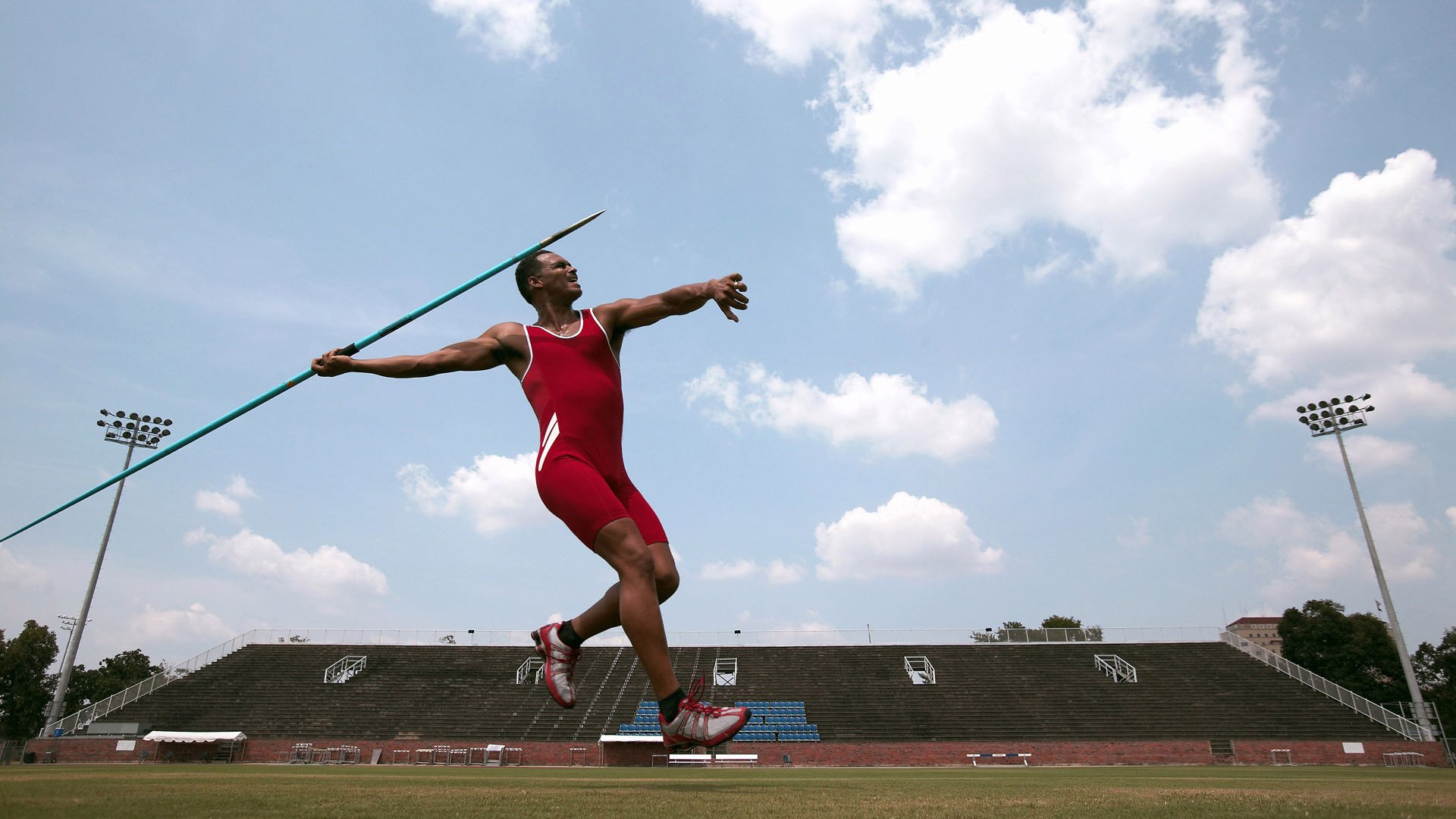 摩洛哥队在巴黎奥运会男足比赛中以2-1战胜阿根廷，摩洛哥足球纯粹